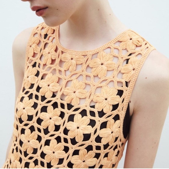 Zara Long Floral Knit Dress - Picture 3 of 8